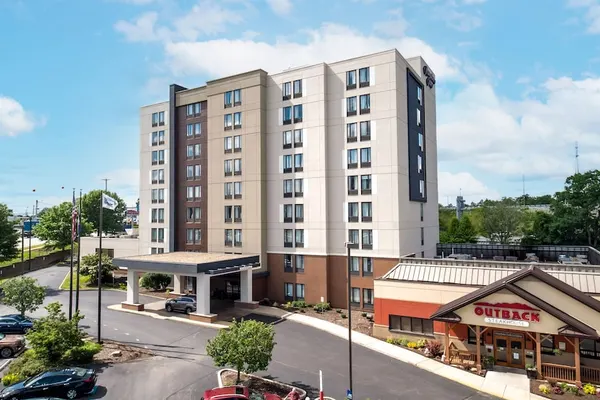 Photo 1 - Hampton Inn Pittsburgh/Monroeville