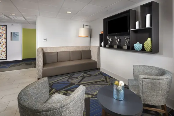 Photo 1 - Holiday Inn Express Middlesboro by IHG