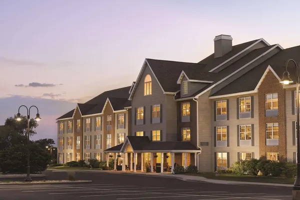 Photo 1 - Country Inn & Suites by Radisson, Madison, WI