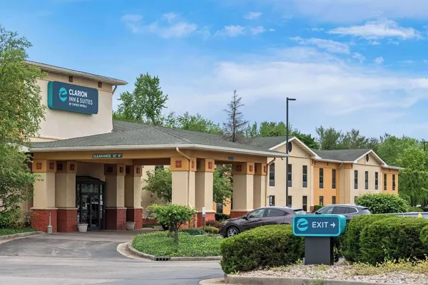 Photo 1 - Clarion Inn & Suites Northwest