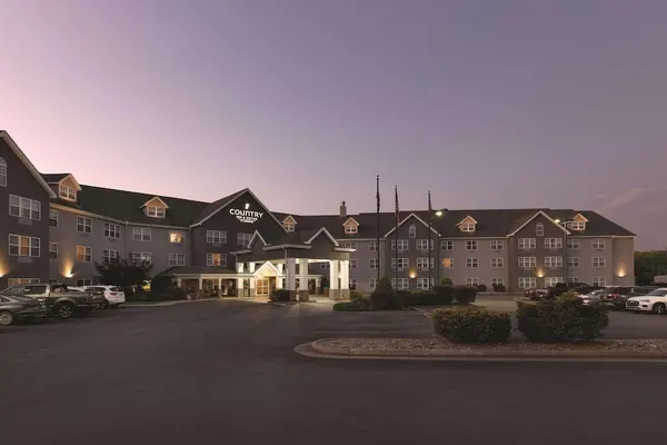 Photo 1 - Country Inn & Suites by Radisson, Beckley, WV