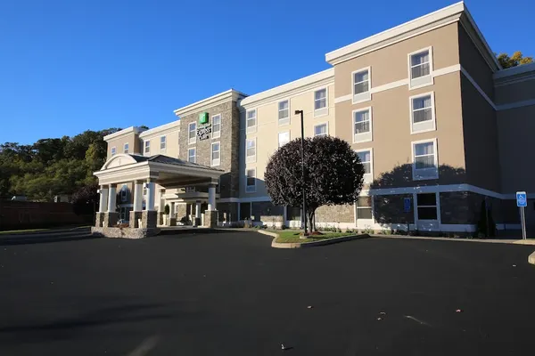 Photo 1 - Holiday Inn Express Hotel & Suites Danbury - I-84 by IHG