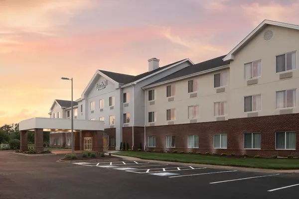 Photo 1 - Fairfield Inn by Marriott Charlotte Mooresville