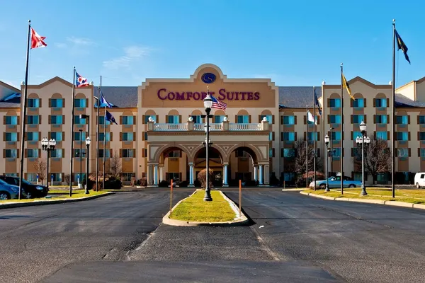 Photo 1 - Comfort Suites University Area Notre Dame - South Bend