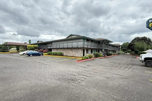Photo 1 - PepperTree Inn