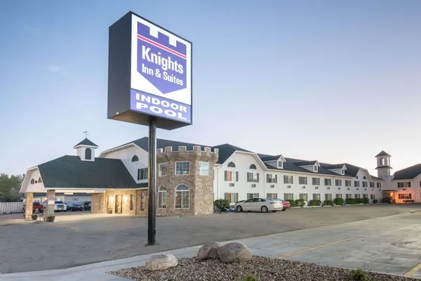 Photo 1 - Knights Inn Grand Forks