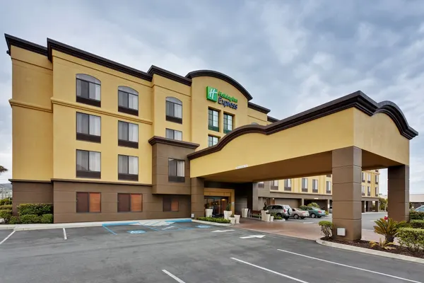 Photo 1 - Holiday Inn Express San Francisco-Airport North, an IHG Hotel