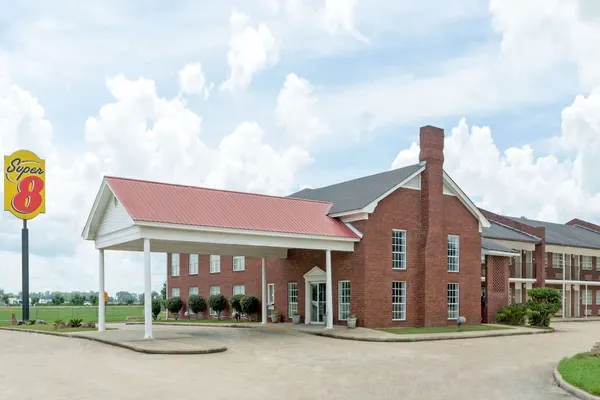 Photo 1 - Super 8 by Wyndham Tallulah LA