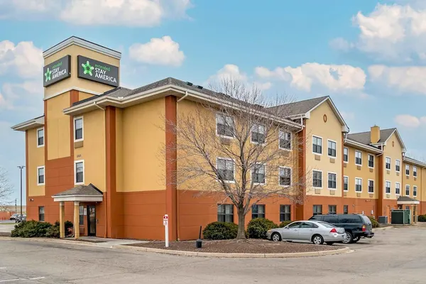 Photo 1 - Extended Stay America Select Suites - Detroit - Roseville