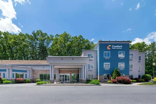 Photo 1 - Comfort Inn & Suites Saratoga Springs