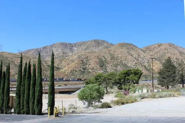 Photo 1 - Cajon Pass Inn