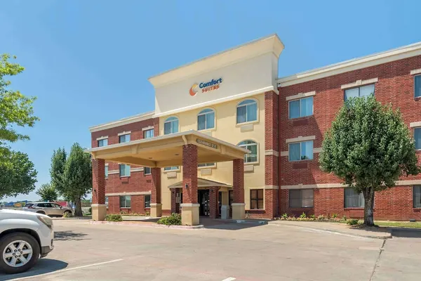 Photo 1 - Comfort Suites McKinney - Allen