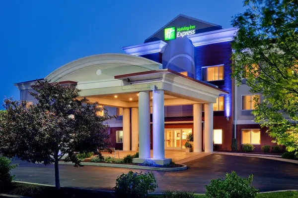 Photo 1 - Holiday Inn Express Rochester NE- Irondequoit, an IHG Hotel