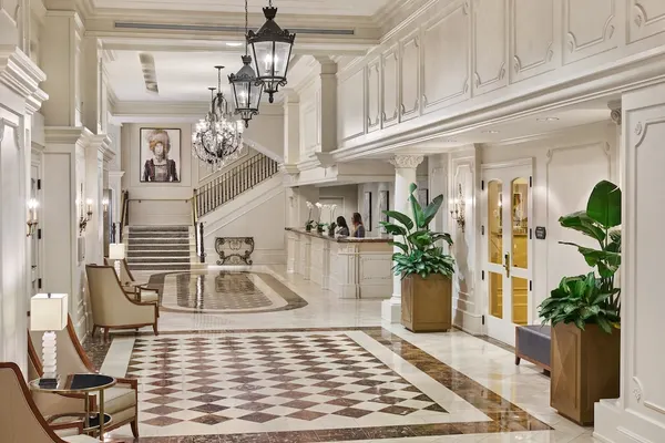Photo 1 - Crowne Plaza New Orleans French Qtr - Astor by IHG