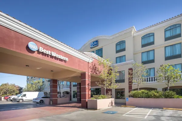 Photo 1 - Best Western Inn & Suites San Mateo - San Francisco Airport