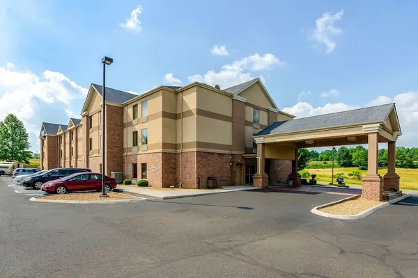 Photo 1 - Comfort Inn & Suites Christiansburg I-81