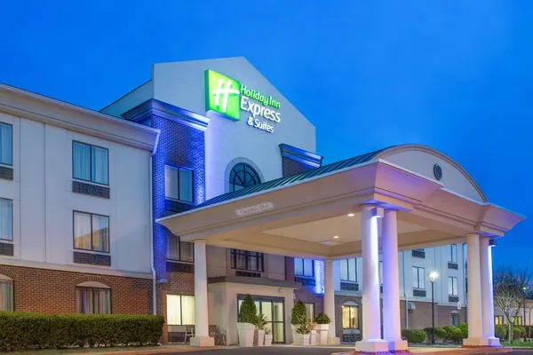 Photo 1 - Holiday Inn Express Hotel & Suites Easton, an IHG Hotel