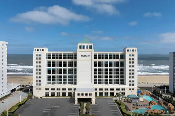 Photo 1 - Courtyard by Marriott Virginia Beach Oceanfront/North 37th Street