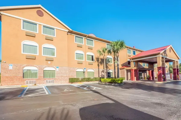 Photo 1 - Red Roof Inn Ocala