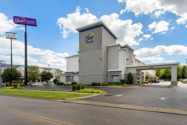 Photo 1 - Sleep Inn & Suites Smyrna - Nashville