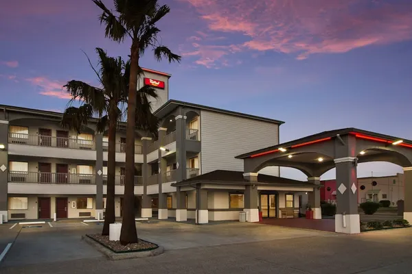 Photo 1 - Red Roof Inn Plus+ Galveston - Beachfront