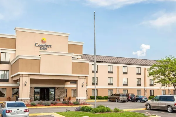 Photo 1 - Comfort Inn Bourbonnais near I-57