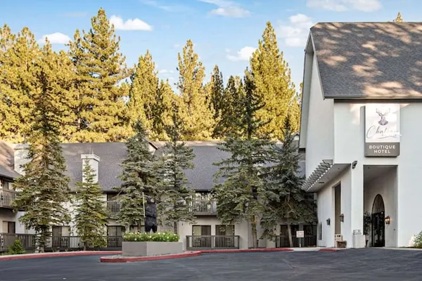 Photo 1 - Chateau Big Bear Boutique Hotel, BW Signature Collection