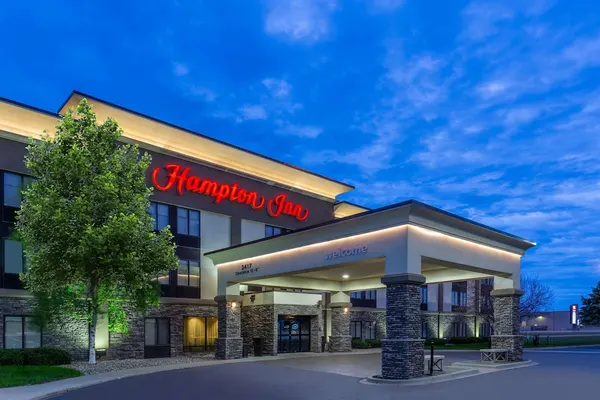 Photo 1 - Hampton Inn Sioux Falls