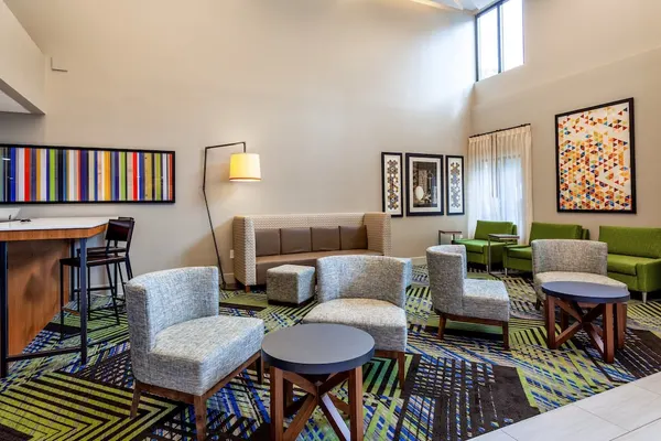 Photo 1 - Holiday Inn Express Tampa-Brandon by IHG