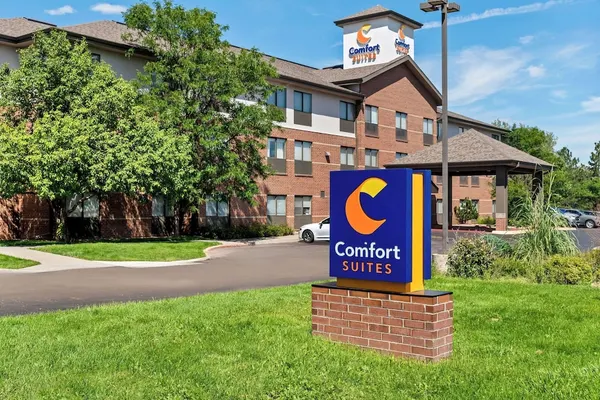 Photo 1 - Comfort Suites Denver North - Westminster