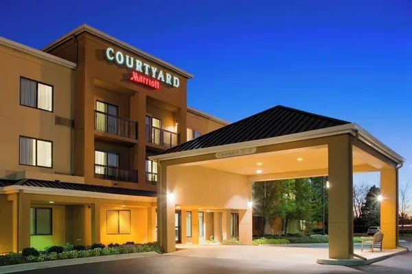 Photo 1 - Courtyard by Marriott Toledo Rossford/Perrysburg