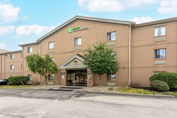 Photo 1 - Extended Stay America Suites Cleveland Great Northern Mall