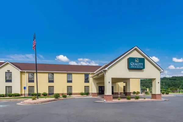 Photo 1 - Quality Inn & Suites Canton, GA