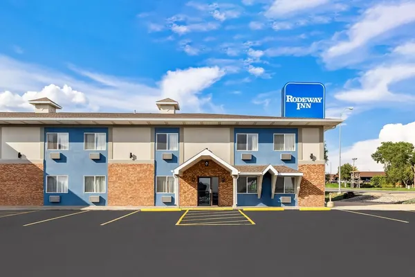 Photo 1 - Rodeway Inn Rapid City North
