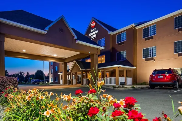 Photo 1 - Best Western Fort Wayne Inn & Suites North