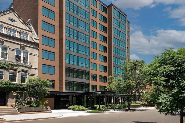 Photo 1 - Courtyard by Marriott Washington, DC Dupont Circle