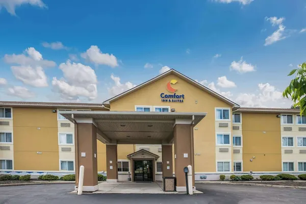 Photo 1 - Comfort Inn & Suites Fairborn near Wright Patterson AFB