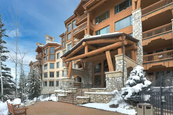 Photo 1 - Elkhorn Lodge