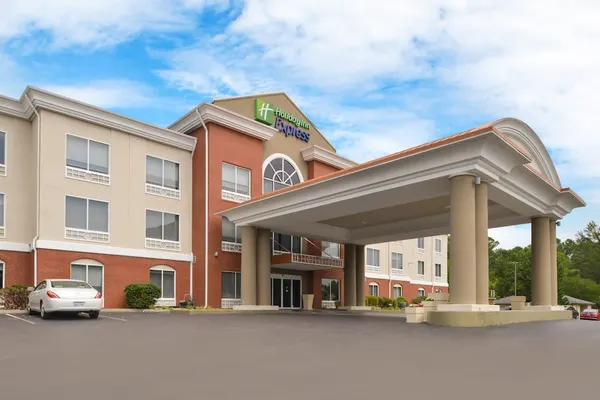 Photo 1 - Holiday Inn Express & Suites Chattanooga (East Ridge)