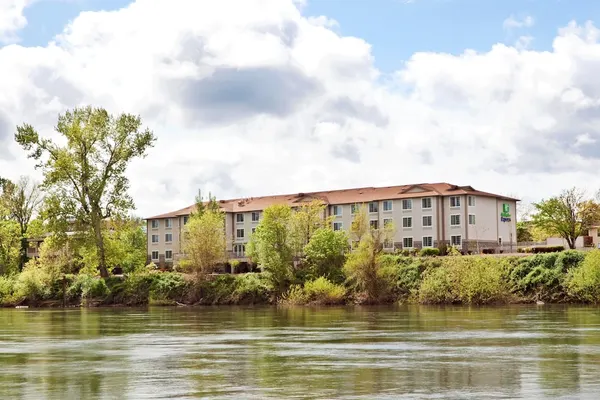 Photo 1 - Holiday Inn Express Corvallis-On the River, an IHG Hotel