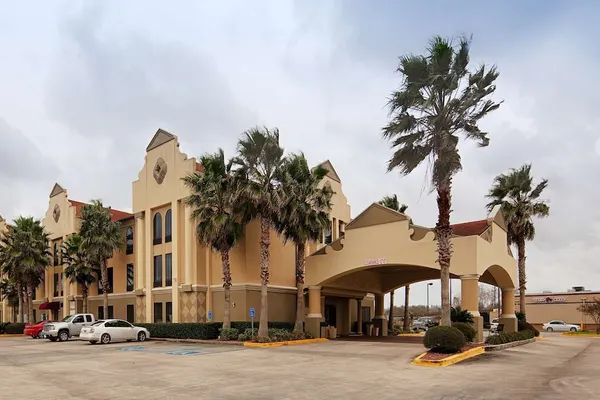 Photo 1 - Best Western Houma Inn