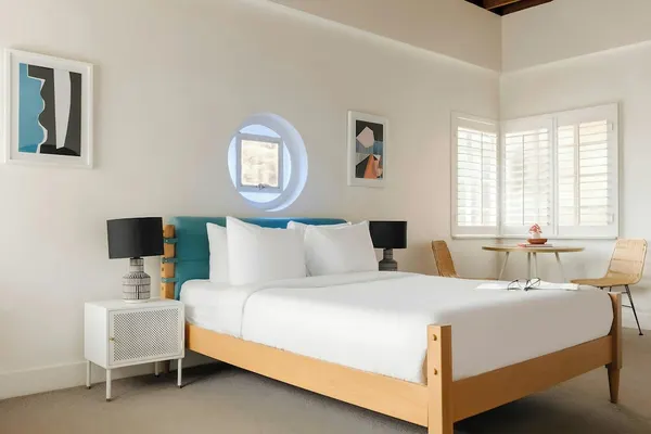Photo 1 - Wellborn Hotel Downtown, Sonder by Marriott Bonvoy