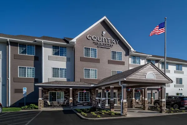 Photo 1 - Country Inn & Suites by Radisson, Charleston South, WV