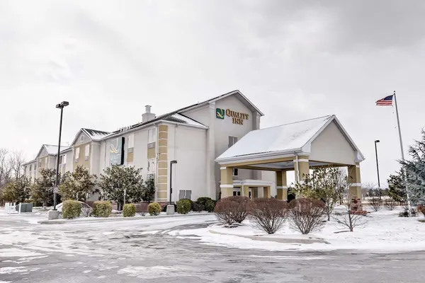 Photo 1 - Quality Inn Spring Mills - Martinsburg North