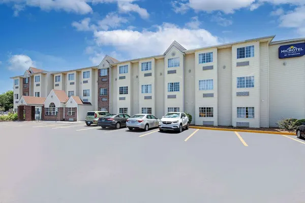 Photo 1 - Microtel Inn & Suites by Wyndham Cordova/Memphis/By Wolfchas