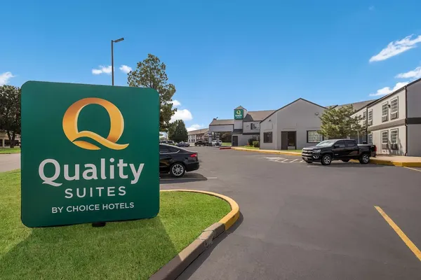 Photo 1 - Quality Suites Tulsa I-44