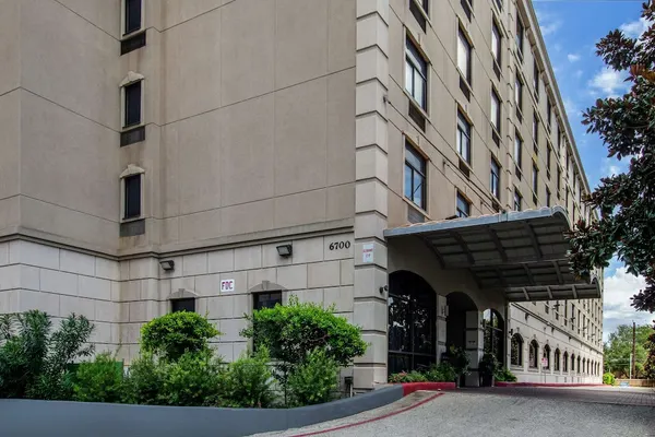 Photo 1 - SureStay Plus Hotel by Best Western Houston Medical Center