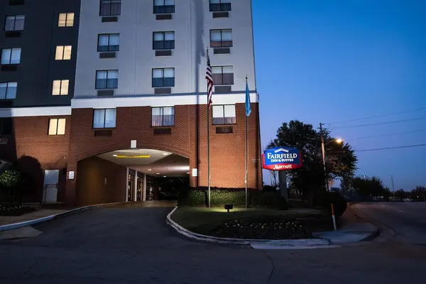 Photo 1 - Fairfield Inn and Suites by Marriott Atlanta Airport North