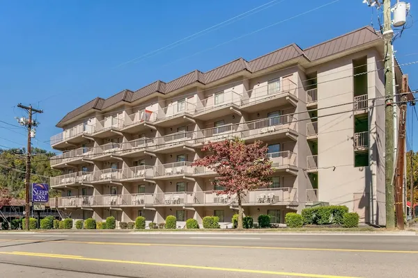 Photo 1 - Sleep Inn & Suites near Sports World Blvd