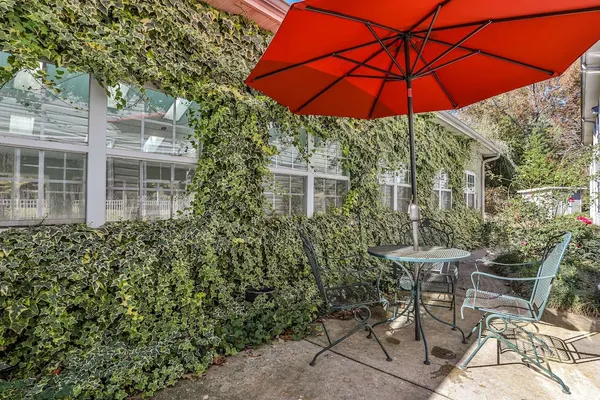 Photo 1 - Best Western Mountain View Inn